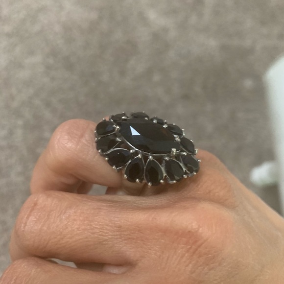 Vintage antique black onyx statement cocktail ring - Picture 4 of 5